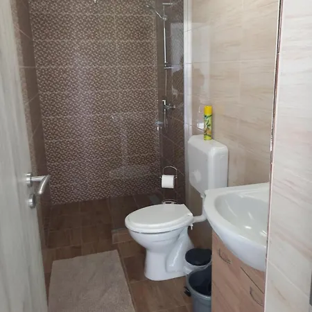 Bb64 Apartmanhaz Бекешчаба Екстер'єр фото