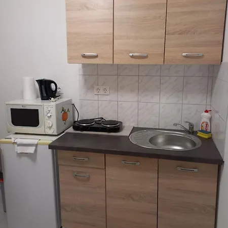 Bb64 Apartmanhaz Бекешчаба Екстер'єр фото
