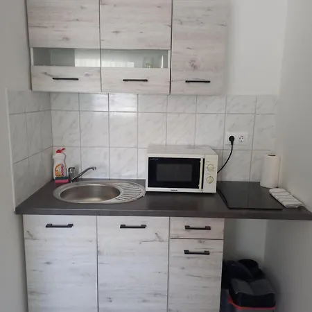Bb64 Apartmanhaz Бекешчаба Екстер'єр фото