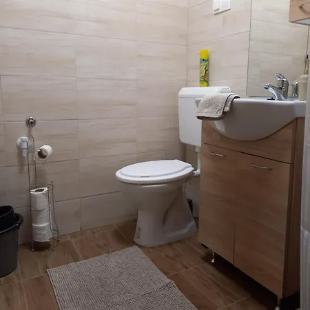 Bb64 Apartmanhaz Бекешчаба Екстер'єр фото