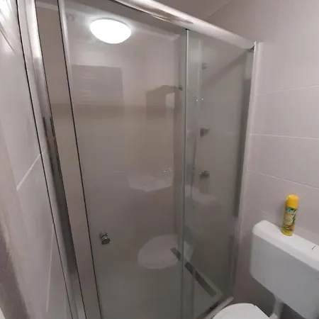 Bb64 Apartmanhaz Бекешчаба Екстер'єр фото